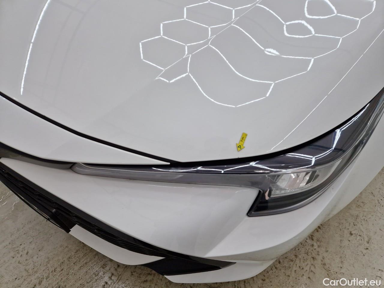  Toyota  Corolla 1.8 Hybrid Dynamic HSD TS E-CVT #9