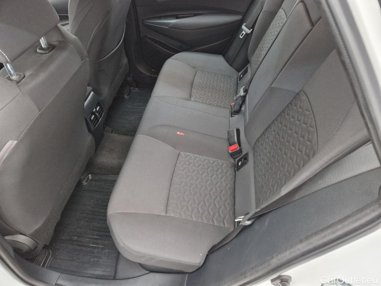  Toyota  Corolla 1.8 Hybrid Dynamic HSD TS E-CVT #35