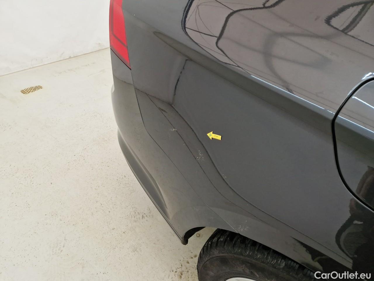  Volkswagen  Passat Comfortline 2.0 TDI DSG 150 CP #21