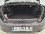 Volkswagen  Passat Comfortline 2.0 TDI DSG 150 CP #9