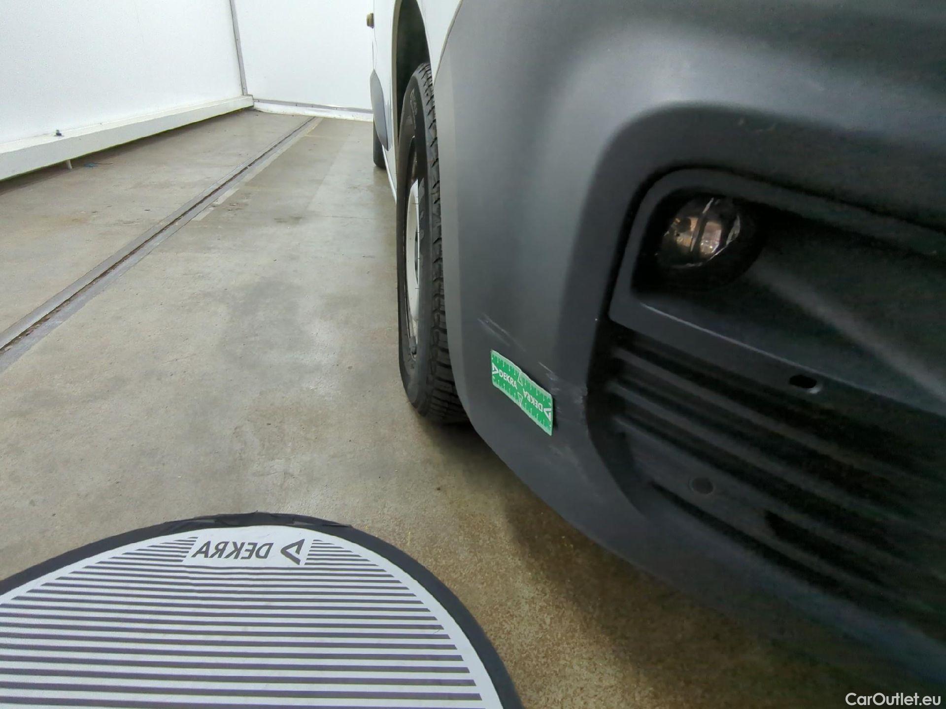  Citroen  Berlingo  Fourgon Worker M 1000 1.2 PureTech 130CV BVA8 E6d #11