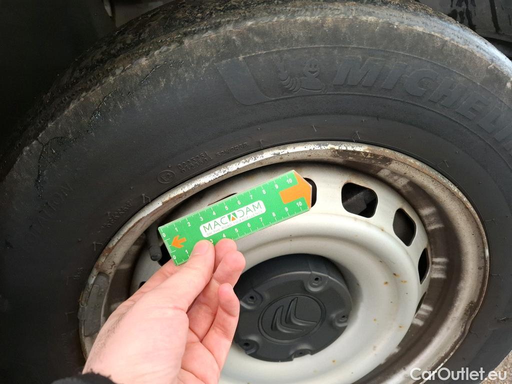  Citroen  Berlingo  Fourgon Club M 650 1.5 BlueHDi 75CV BVM5 E6dT #17