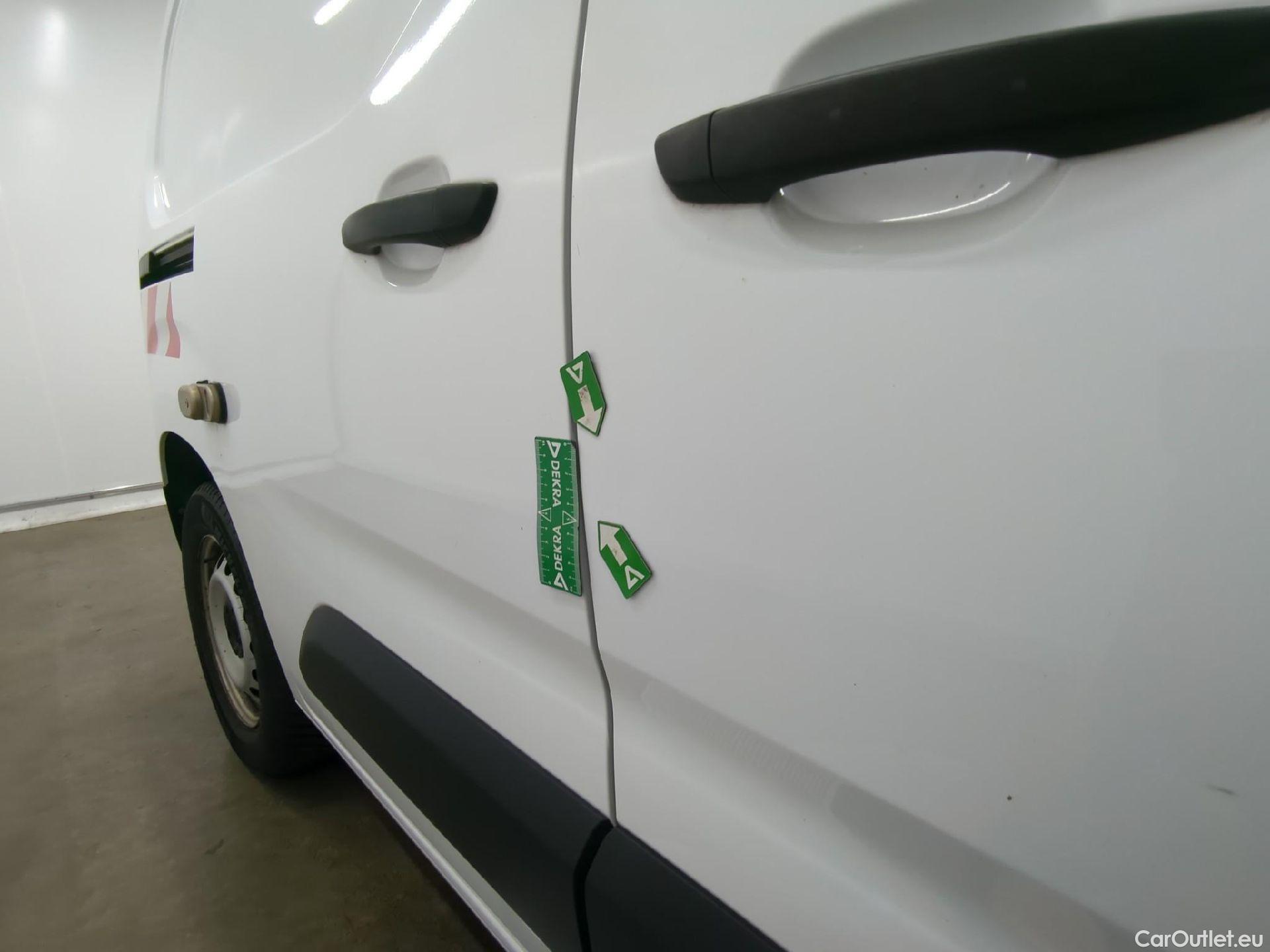  Citroen  Berlingo  Fourgon Worker M 1000 1.2 PureTech 130CV BVA8 E6d #8