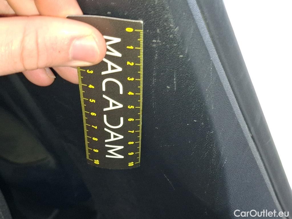  Peugeot  208  Affaire Premium 1.2 PureTech 80CV BVM5 E6 #17