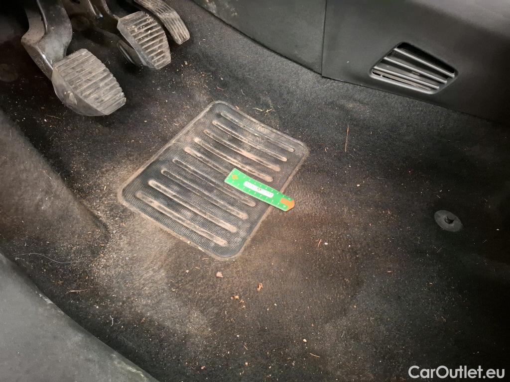  Citroen  C3  Société Feel Nav 1.5 BlueHDI 100CV BVM5 E6dT #16