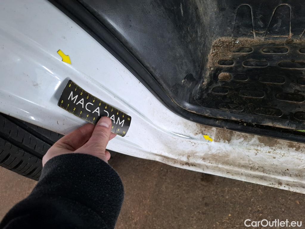  Citroen  Jumper  Fourgon Grand Volume 30 L2H2 Club BlueHDi 140 Start&Stop BlueHDi 140CV BVM6 E6dT #17