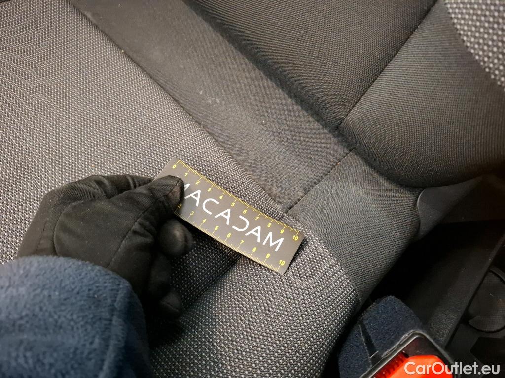  Citroen  C3 CITROEN  Société / 2020 / 5P / Berline / VU PureTech 83 S&S BVM Feel #4