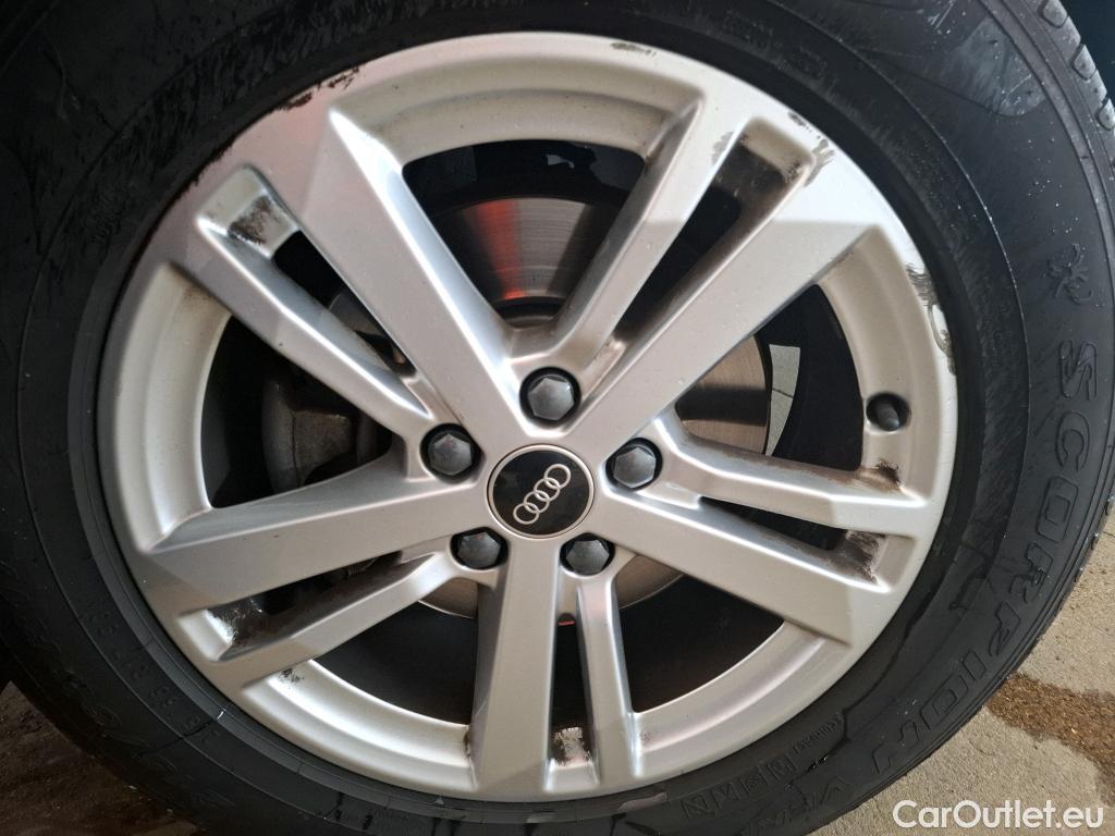  Audi  Q3 AUDI  Sportback / 2019 / 5P / SUV 35 TDI 150 S TRONIC #2