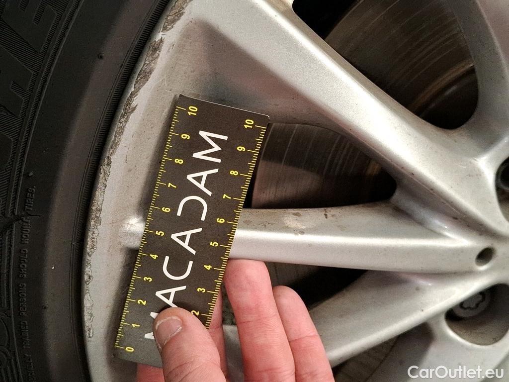  Bmw  Serie 1 Série 1 Berline 116 d Lounge 1.5 115CV BVA7 E6d #25