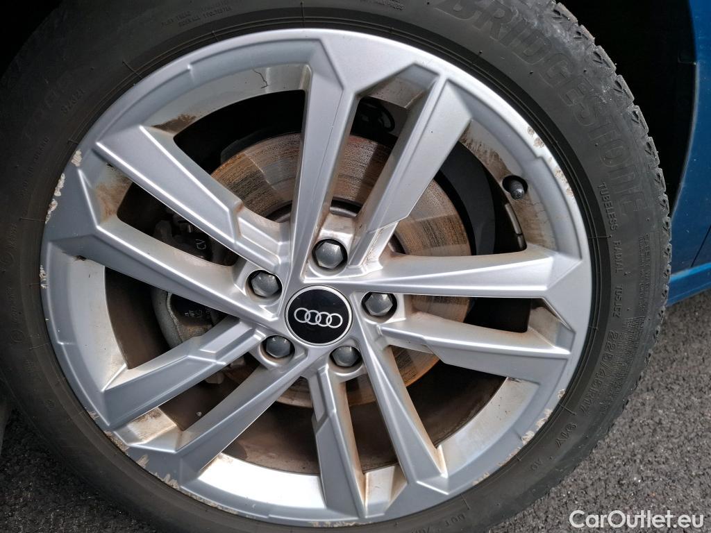  Audi  A3 AUDI  Sportback / 2020 / 5P / Berline 35 TFSI 150 MHEV S Tronic Business Line #4