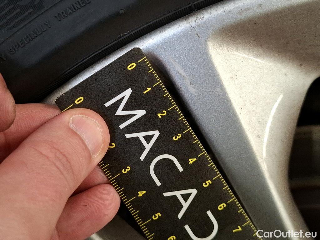  Bmw  Serie 1 Série 1 Berline 116 d Lounge 1.5 115CV BVA7 E6d #22