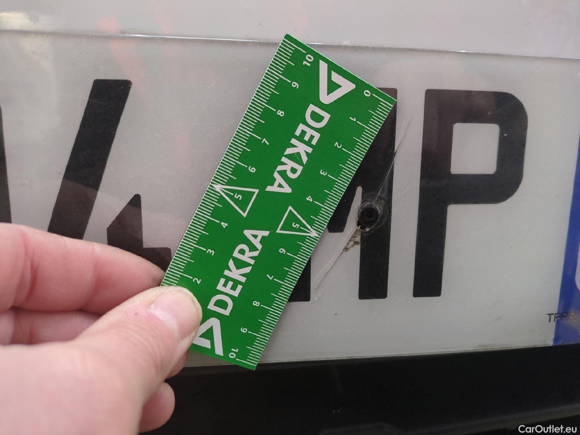  Renault  Trafic  III Fourgon L2H1 3T Confort 2.0 dCi 130CV BVM6 E6d #11