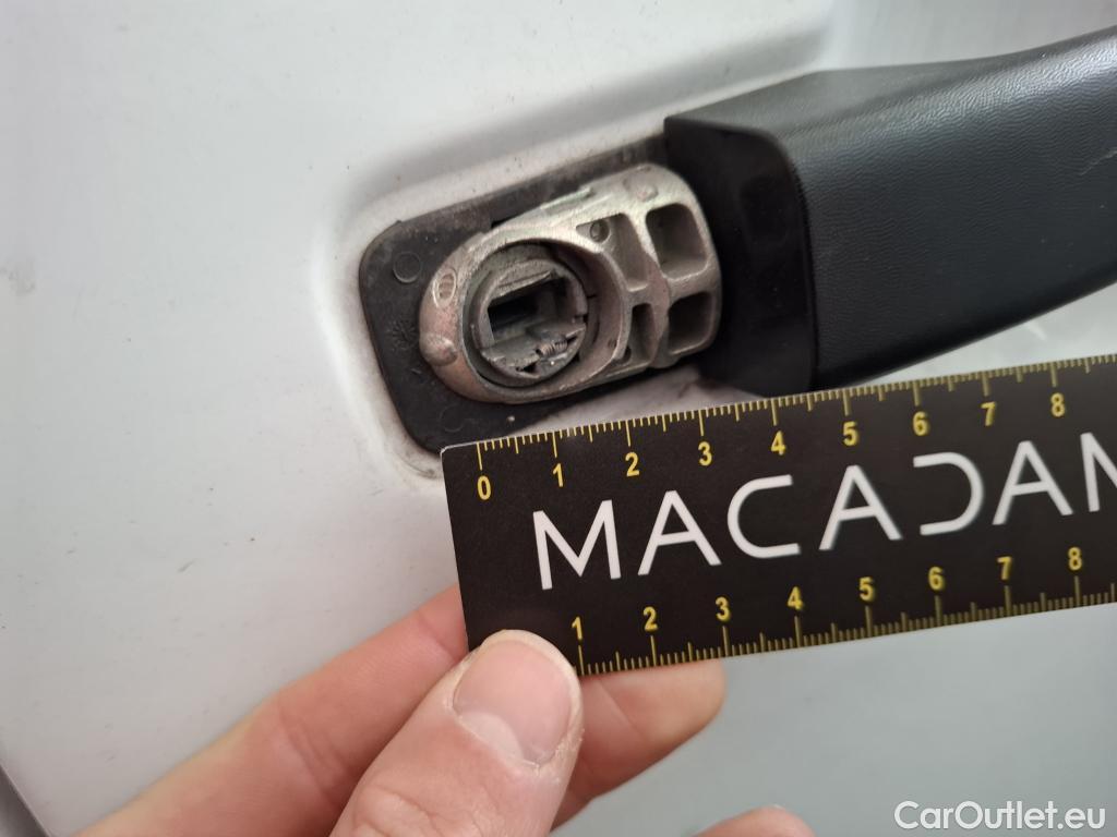  Renault  Master RENAULT  / 2019 / 4P / Fourgon tôlé FG Tr GCF F3500 L2H2 Blue dCi 145 EVIE #40