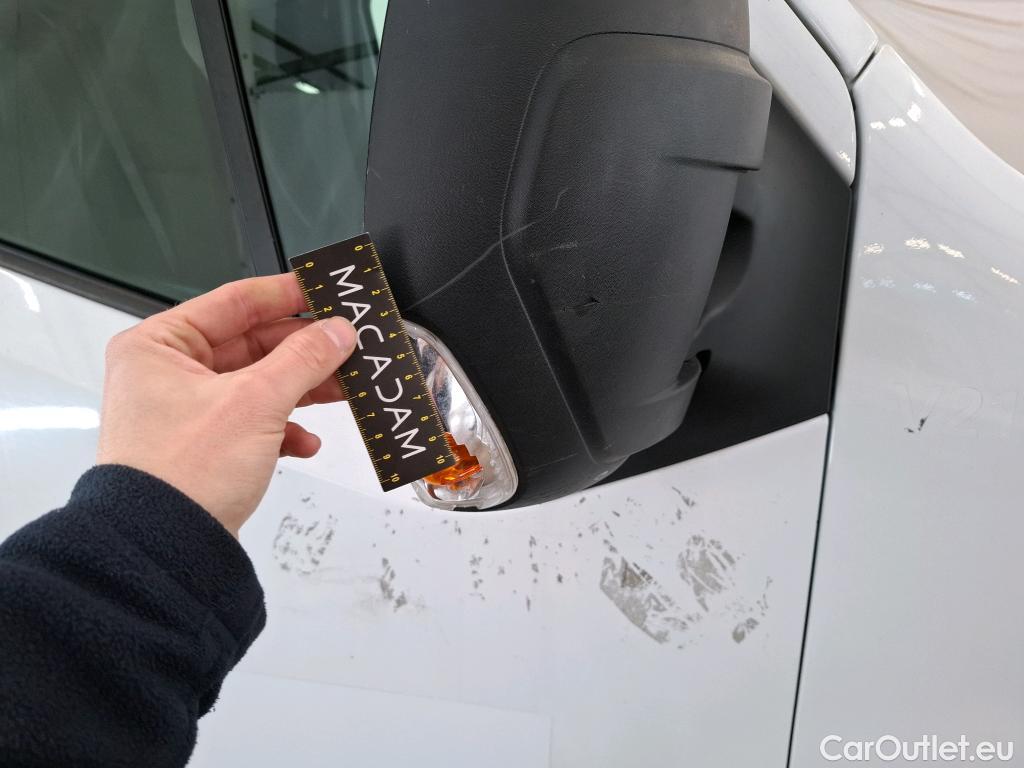  Renault  Master RENAULT  / 2019 / 4P / Fourgon tôlé FG Tr GCF F3500 L2H2 Blue dCi 145 EVIE #29