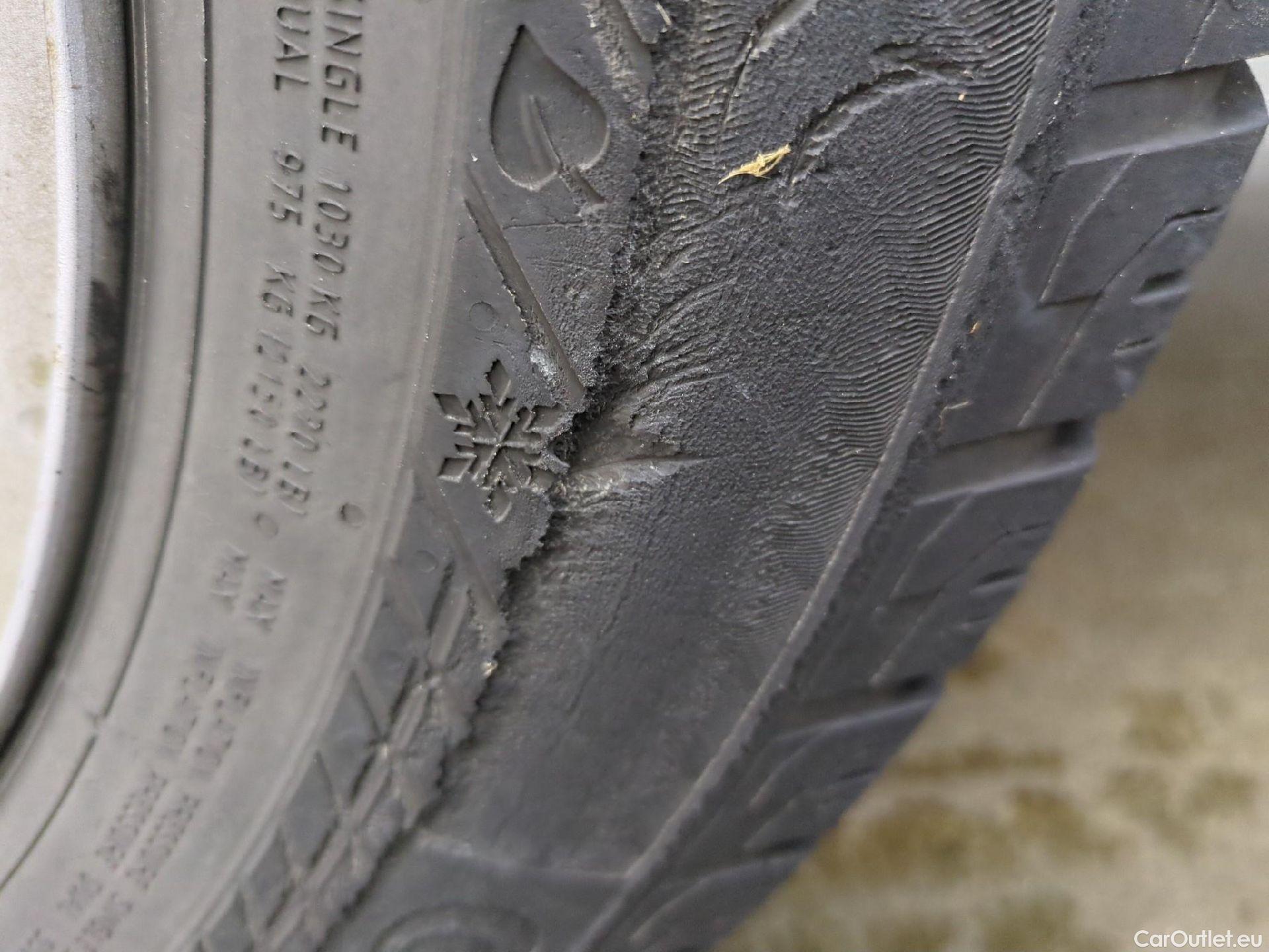  Renault  Trafic  III Fourgon L2H1 3T Confort 2.0 dCi 130CV BVM6 E6d #3