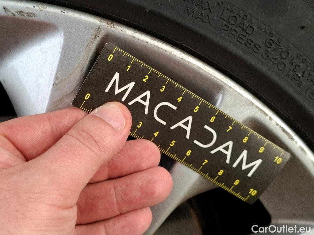  Bmw  Serie 1 Série 1 Berline 116 d Lounge 1.5 115CV BVA7 E6d #16