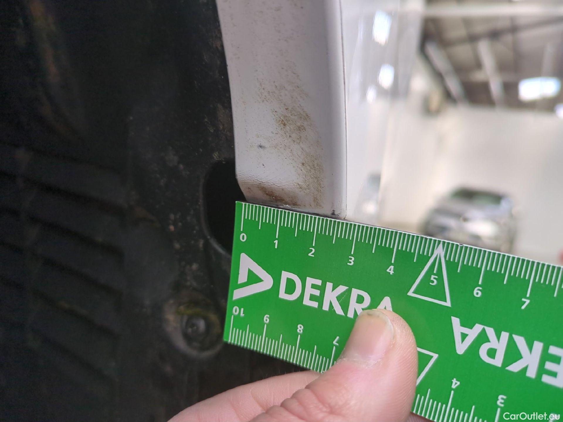  Renault  Trafic  III Fourgon L2H1 3T Confort 2.0 dCi 130CV BVM6 E6d #7