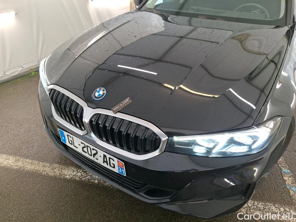  Bmw  Serie 3 BMW Série 3 Touring / 2022 / 5P / Break 320e 204ch Business Design BVA8 Hybride #20