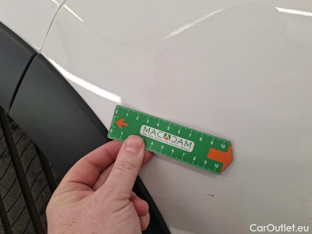  Citroen  C3  Shine 1.2 PureTech 80CV BVM5 6E #19