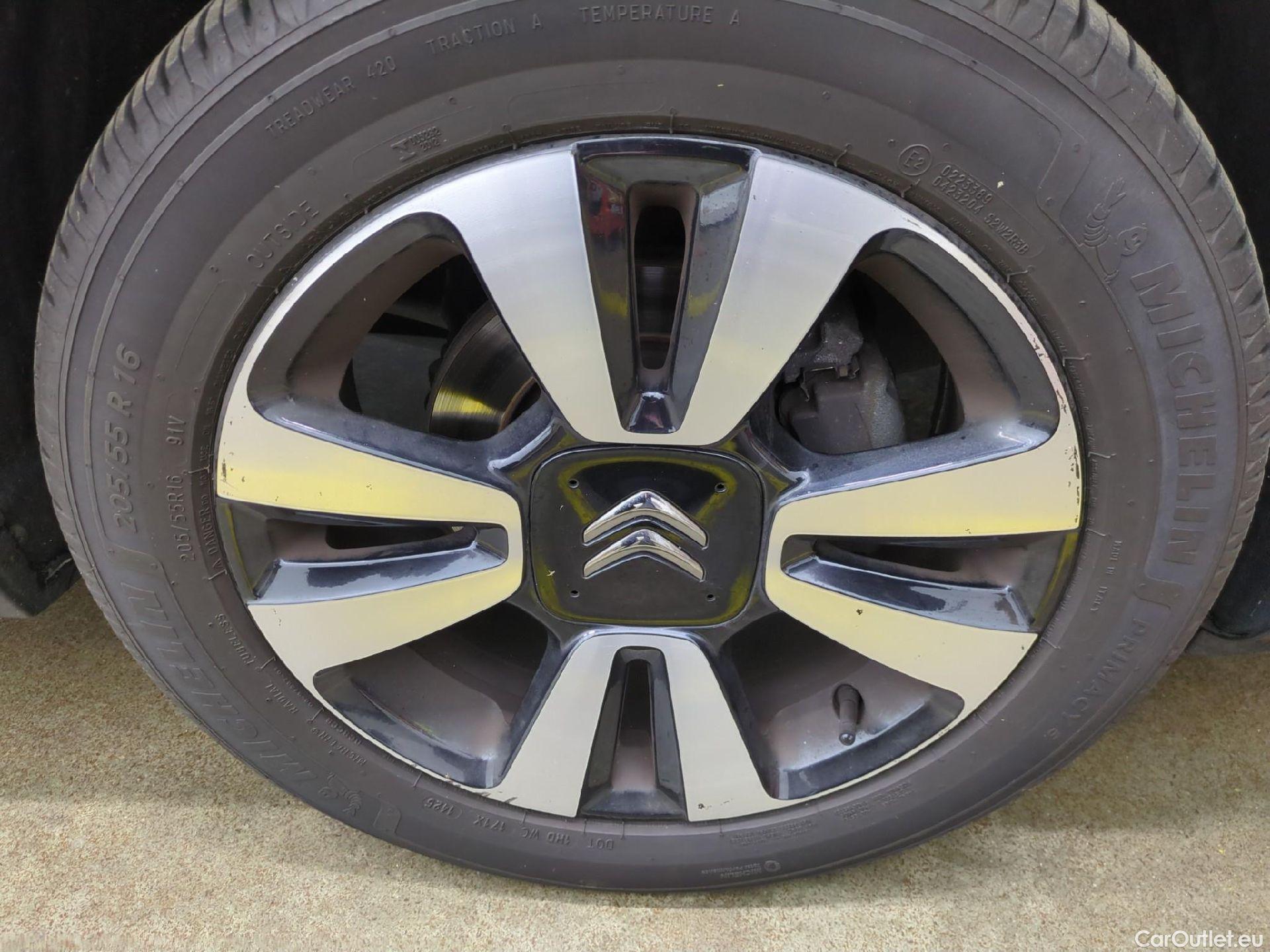  Citroen  C3  Shine Business 1.2 PureTech 110CV BVM6 E6d #13