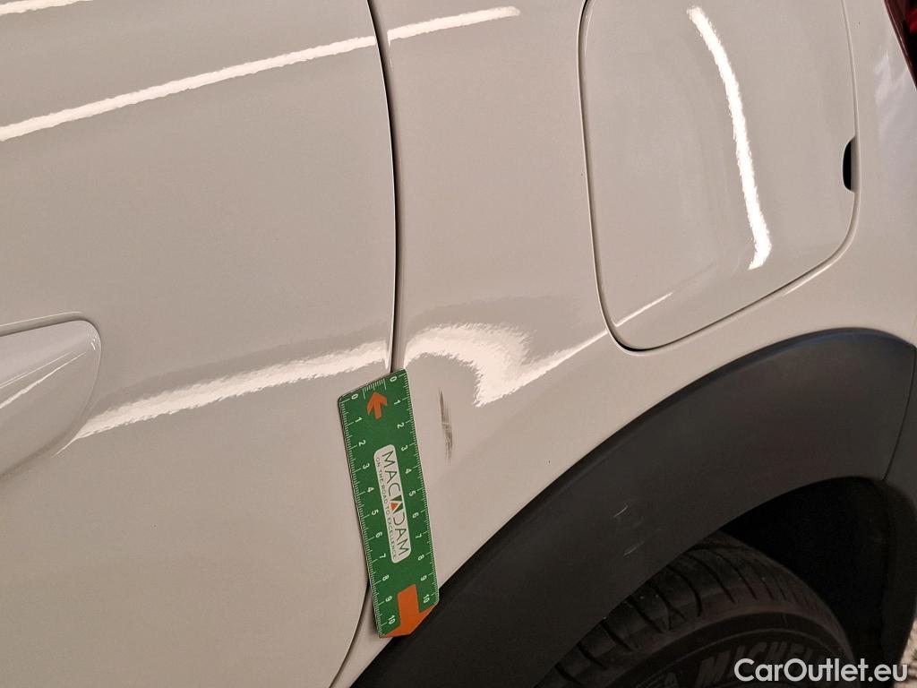  Citroen  C3  Shine 1.2 PureTech 80CV BVM5 6E #13