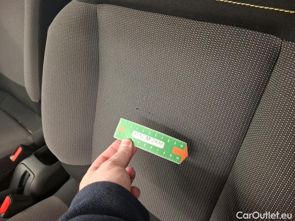  Citroen  C3  Shine 1.2 PureTech 80CV BVM5 6E #8