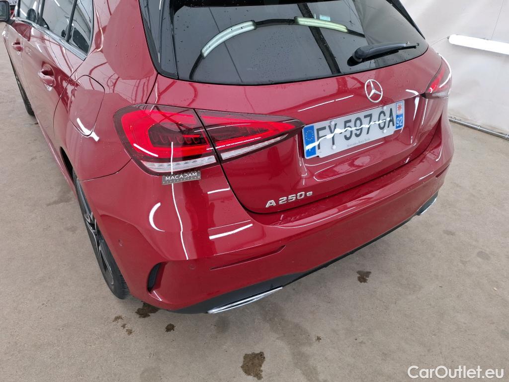  Mercedes  A-Klasse MERCEDES-BENZ Classe A Compact / 2018 / 5P / Berline A 250 e AMG Line 8G-DCT #27