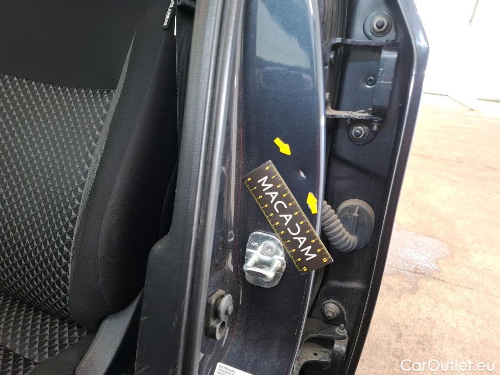  Nissan  Micra NISSAN  / 2016 / 5P / Berline IG-T 100 Business Edition #10