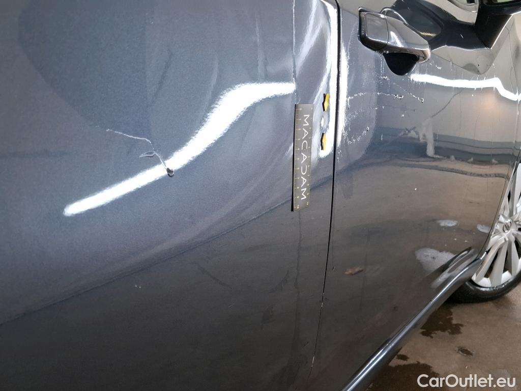  Nissan  Micra NISSAN  / 2016 / 5P / Berline IG-T 100 Business Edition #15