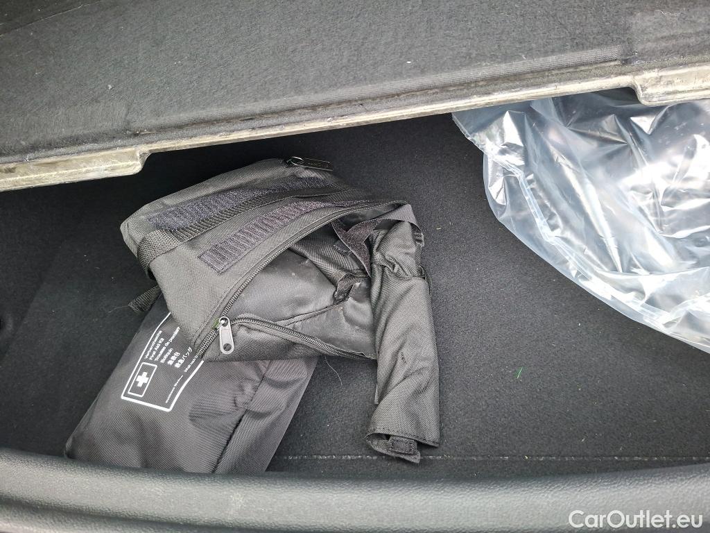  Mini  Countryman MINI  / 2020 / 5P / Crossover Cooper Essential 136 ch BVA7 #2