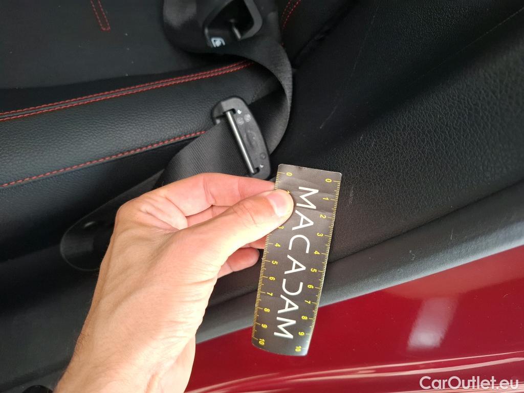  Mercedes  A-Klasse MERCEDES-BENZ Classe A Compact / 2018 / 5P / Berline A 250 e AMG Line 8G-DCT #2