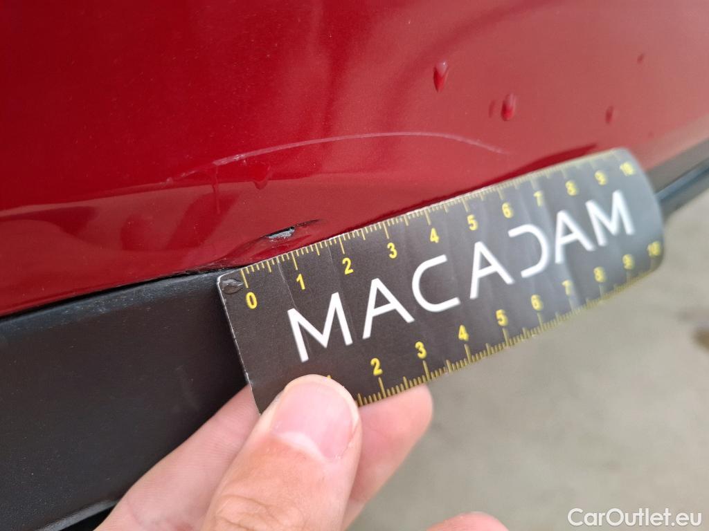  Mercedes  A-Klasse MERCEDES-BENZ Classe A Compact / 2018 / 5P / Berline A 250 e AMG Line 8G-DCT #29