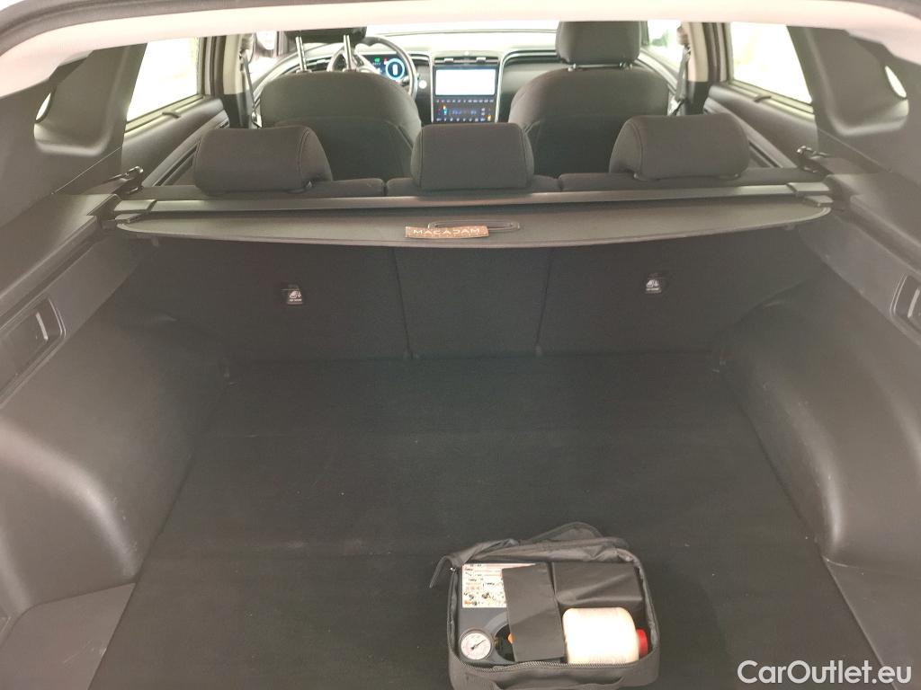  Hyundai  Tucson HYUNDAI  / 2020 / 5P / SUV 1.6 CRDI 136 DCT-7 HYBRID 48V CREATIVE #5