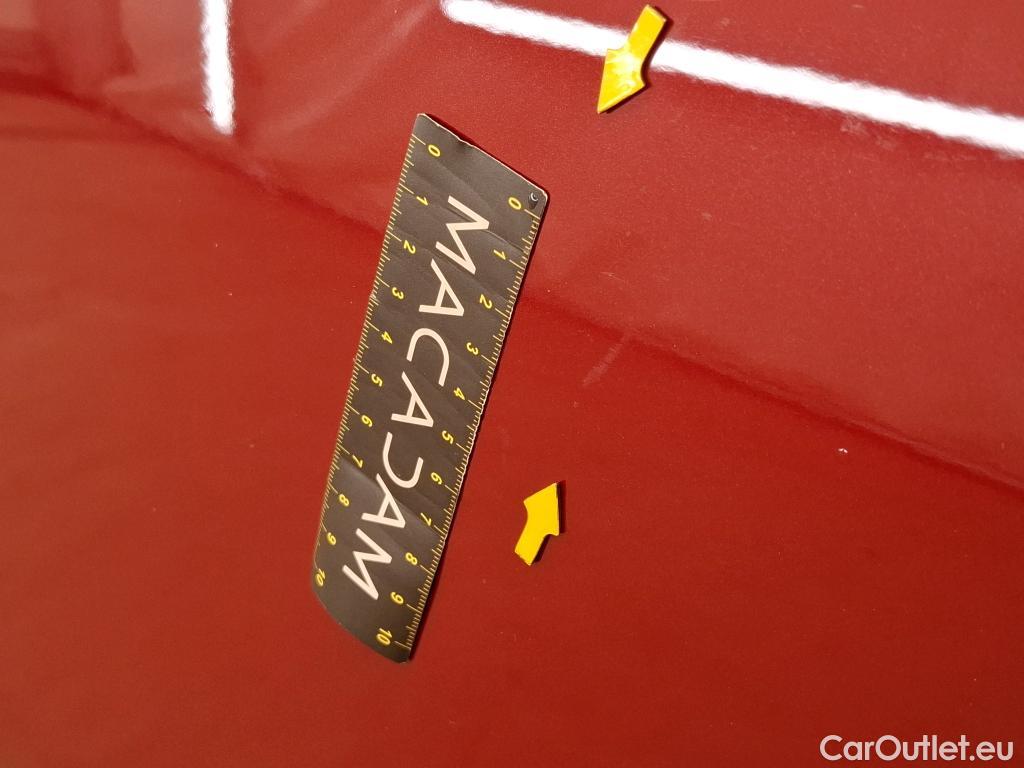  Mercedes  A-Klasse MERCEDES-BENZ Classe A Compact / 2018 / 5P / Berline A 250 e AMG Line 8G-DCT #24