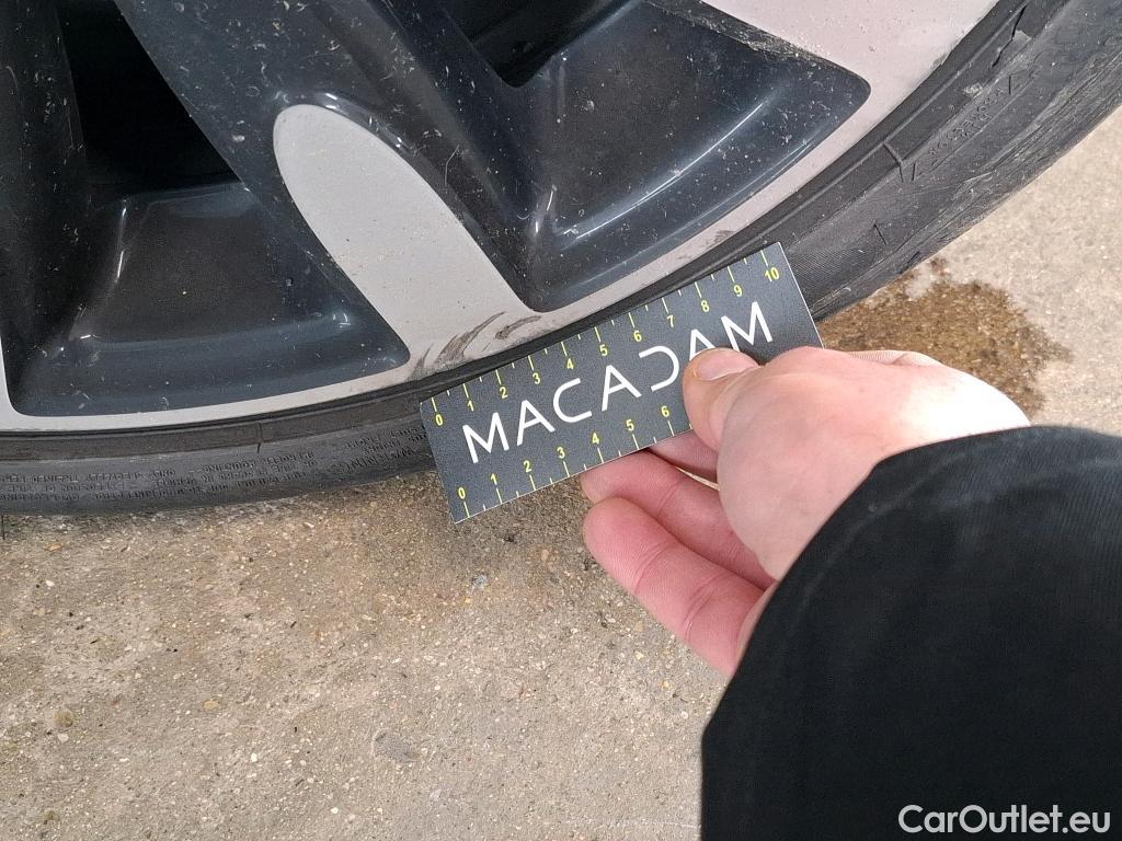  Mini  Mini   / 2014 / 3P / Berline Cooper SE Finition Yours 184 ch BVA #27