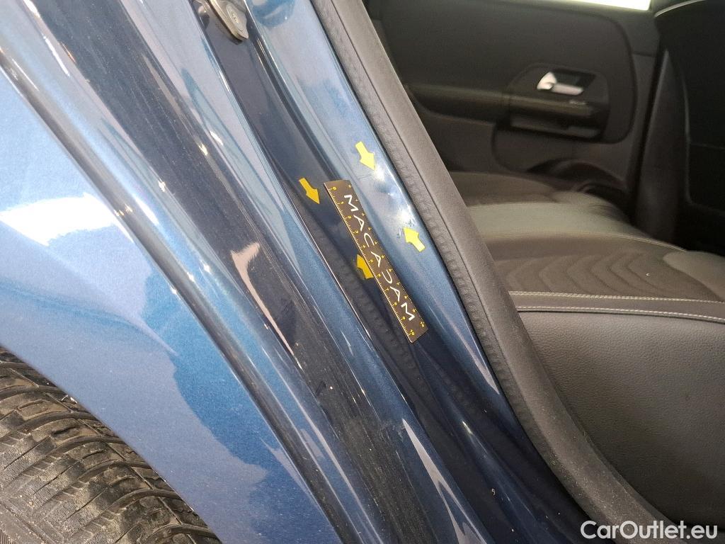  Mercedes  B-Klasse MERCEDES-BENZ Classe B / 2019 / 5P / monospace B 180 d Business Line Edition BA8 #13