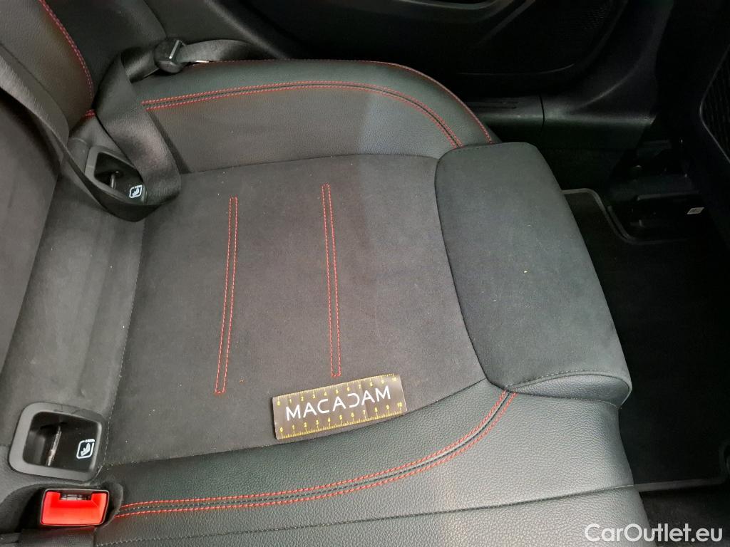  Mercedes  A-Klasse MERCEDES-BENZ Classe A Compact / 2018 / 5P / Berline A 250 e AMG Line 8G-DCT #19