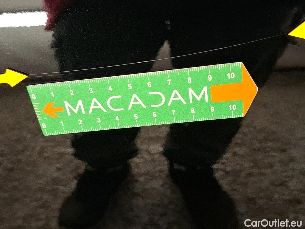  Mercedes  CLA-Klasse MERCEDES-BENZ CLA Shooting Brake / 2019 / 5P / Break CLA 200 d Business Line BA8 #4