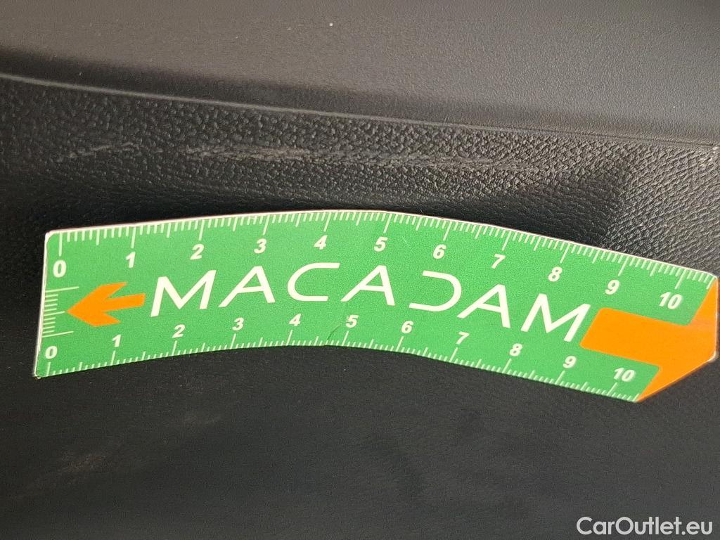  Peugeot  2008  Allure 1.5 HDi 130CV BVA8 E6d #13