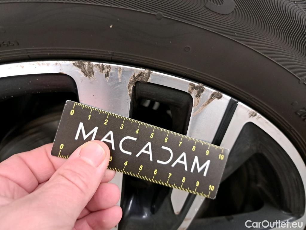  Peugeot  208  Allure Pack 1.2 PureTech 100CV BVA8 E6d #5