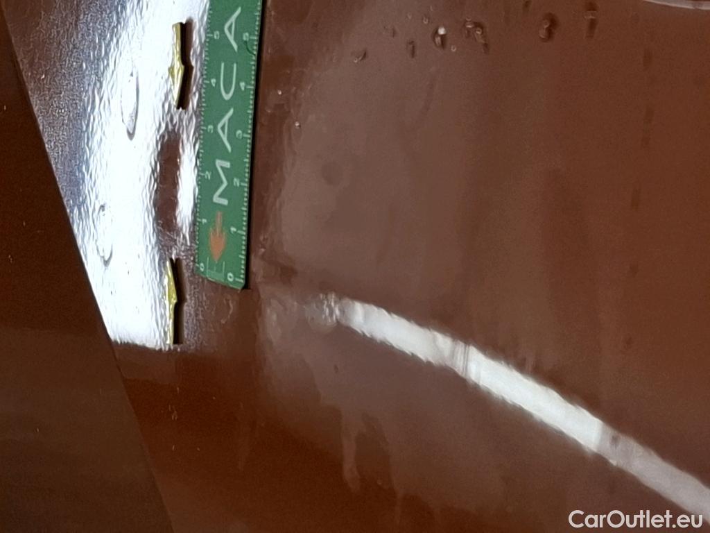  Peugeot  2008  Allure 1.5 HDi 130CV BVA8 E6d #15