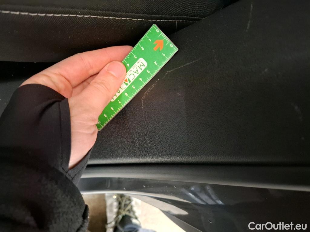  Opel   Grandland X OPEL / 2017 / 5P / SUV 1.2 TURBO 130 EDITION BUSINESS #8