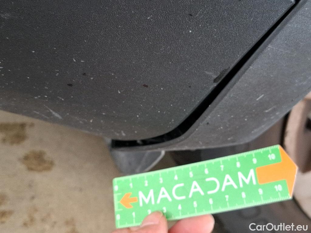  Peugeot  5008  Active Pack 1.2 PureTech 130CV BVA8 7 Sieges E6d #35