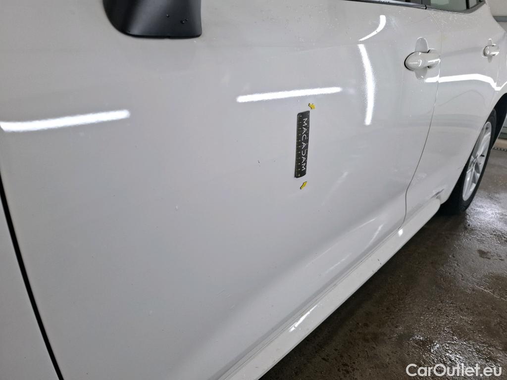  Toyota  Corolla TOYOTA  / 2018 / 5P / Berline Hybride 122h Dynamic Business Beyond Zer #5