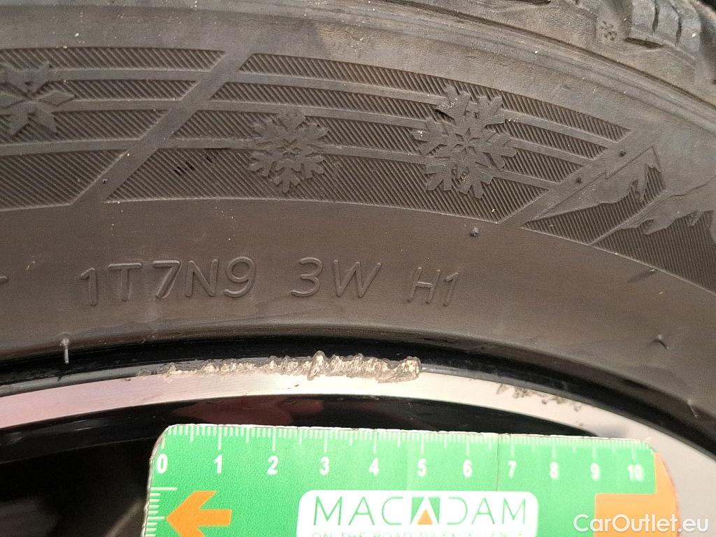  Volvo  V60 VOLVO  / 2018 / 5P / Break B4 197 Geartronic 8 Plus #16