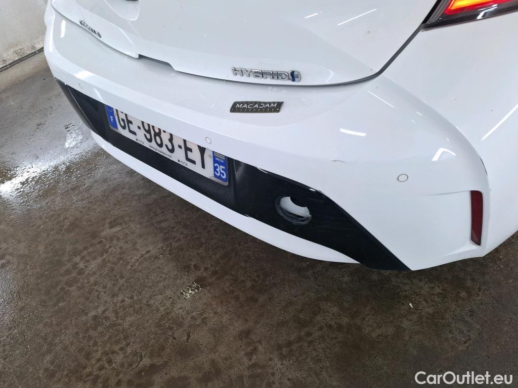  Toyota  Corolla TOYOTA  / 2018 / 5P / Berline Hybride 122h Dynamic Business Beyond Zer #31