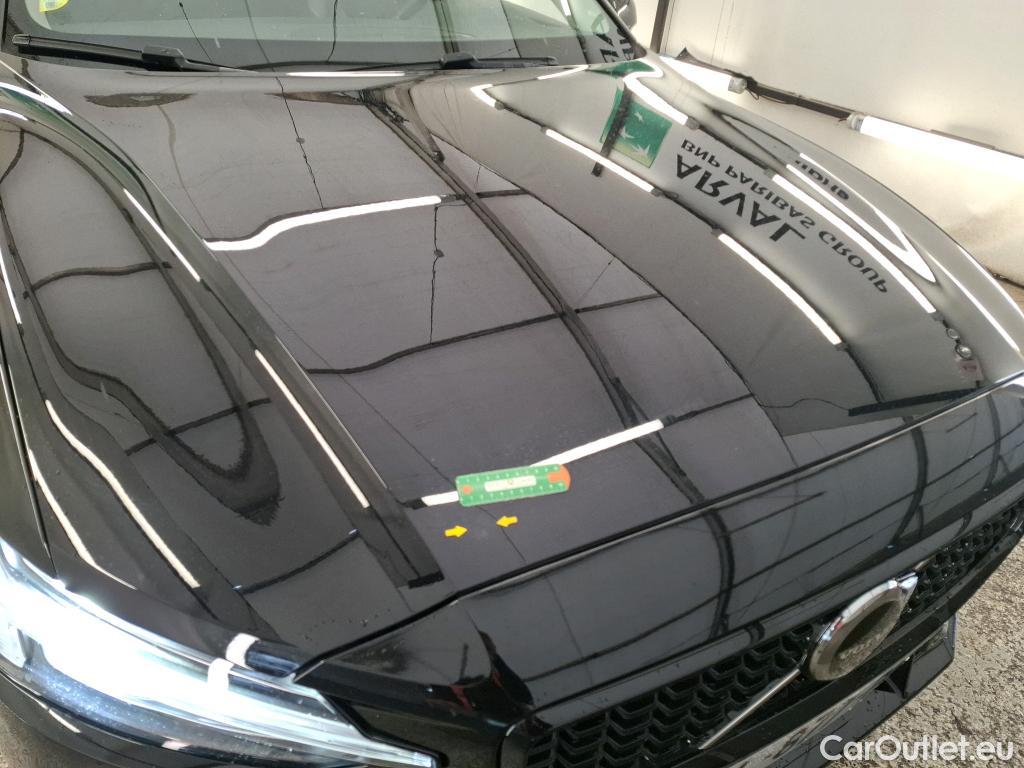  Volvo  V60 VOLVO  / 2018 / 5P / Break B4 197 Geartronic 8 Plus #17