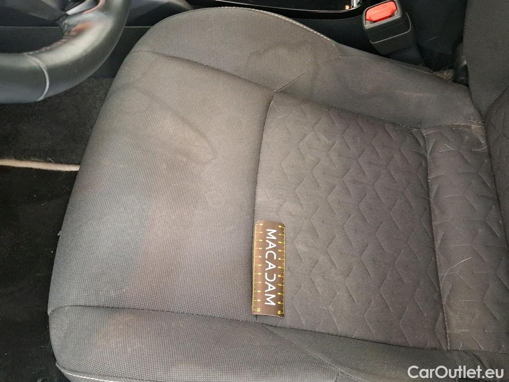  Toyota  Corolla TOYOTA  / 2018 / 5P / Berline Hybride 122h Dynamic Business Beyond Zer #34