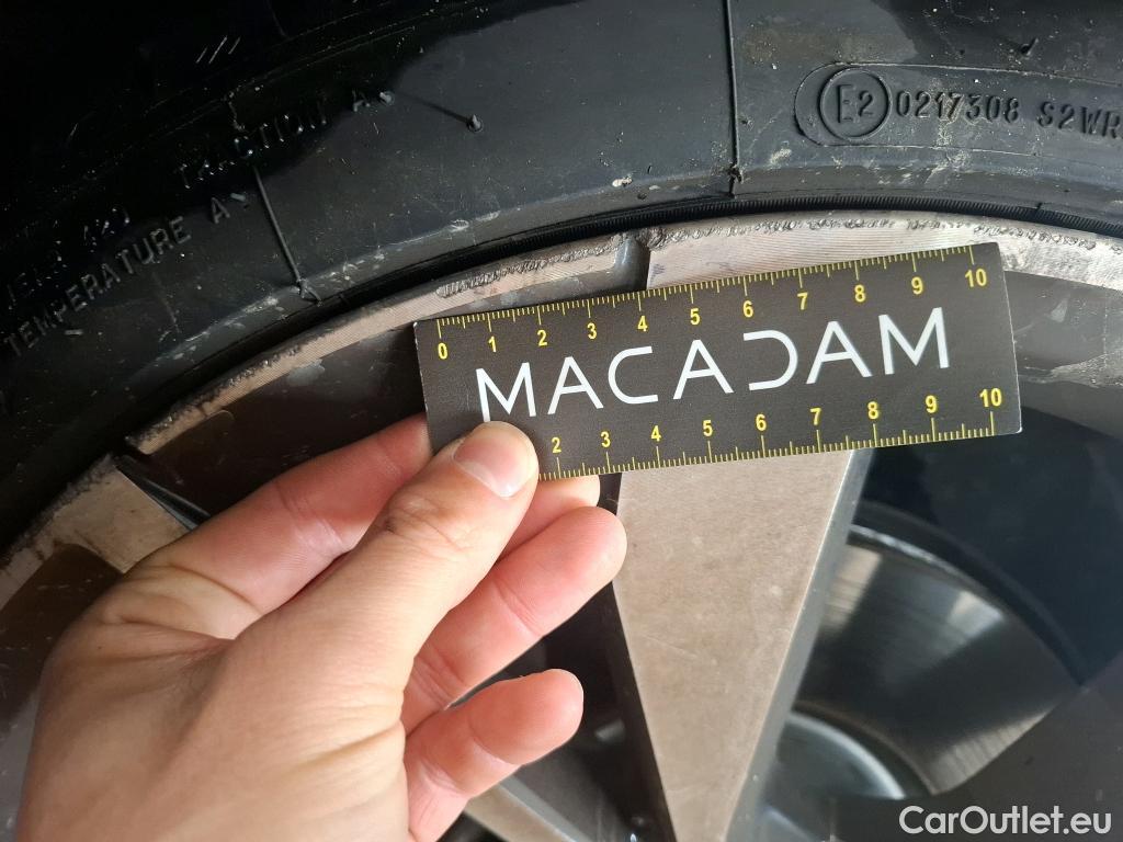  Volkswagen  T-ROC  R-Line 1.5 TSI 150CV BVA7 E6d #3