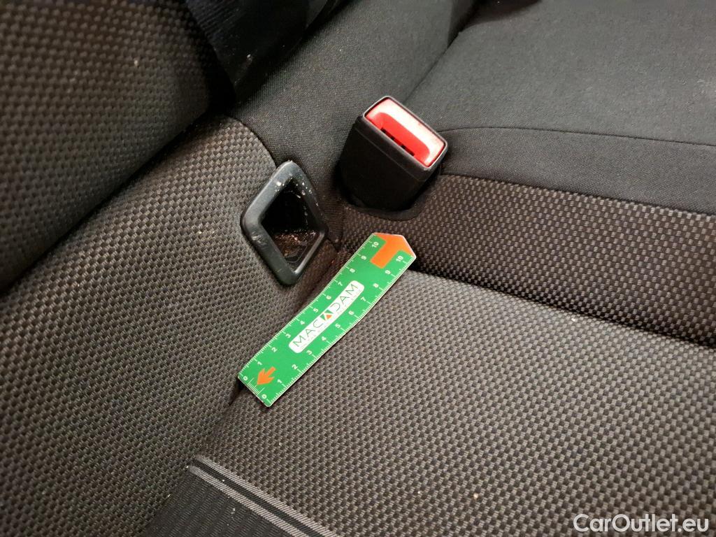  Volkswagen  T-ROC VOLKSWAGEN  / 2017 / 5P / SUV 1.0 TSI 115 LOUNGE #16